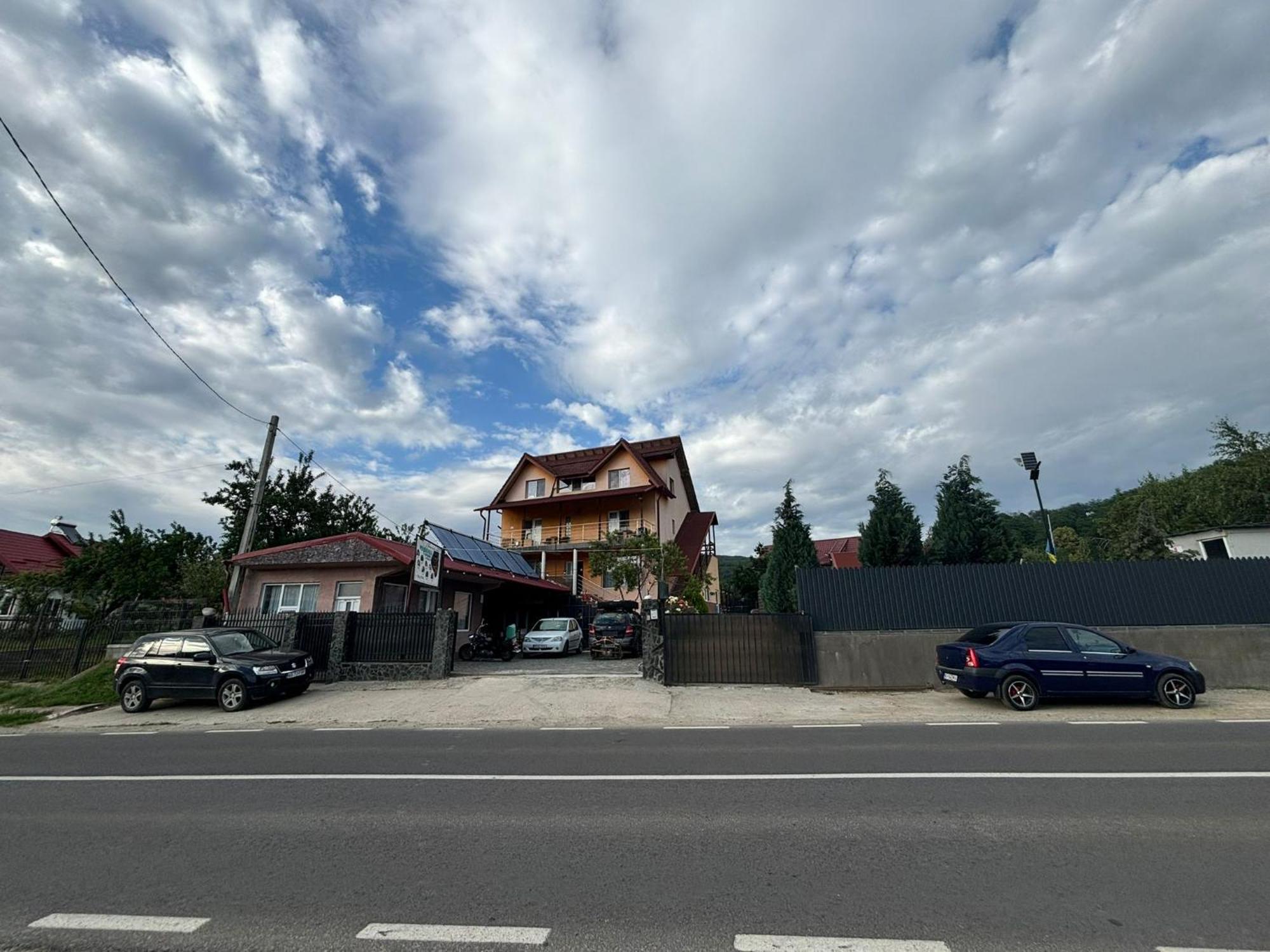 Pensiunea Patricia Oesti-Paminteni Exterior foto